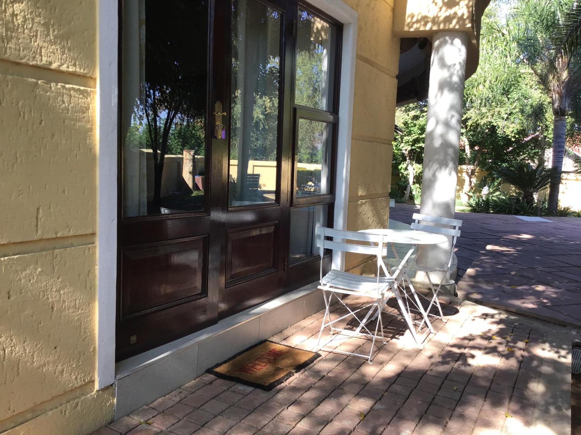 The Capital Guest House Gaborone Exterior photo